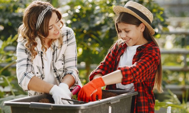 How to Incorporate Gardening into Kids’ Daily Routine