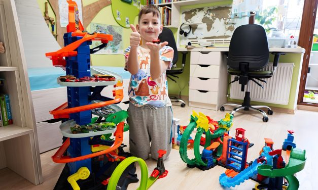  Kids Choose: The Smarter Way to Pick After-School Toys